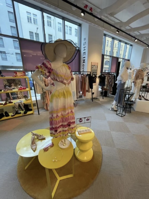 R.M.Williams Flagship Now Open — Rundle Place